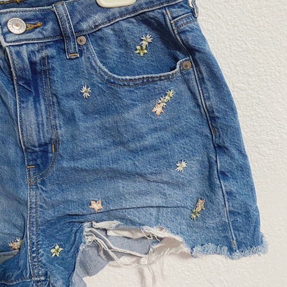 American eagle denim shorts floral print mini shorts distressed size 4 - Picture 5 of 8